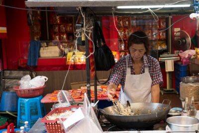 Bangkok Food Tour with a Local: China Town Feast for Foodies 100% Personalized - What’s on the menu: 6 to 8 tastings you can plan around