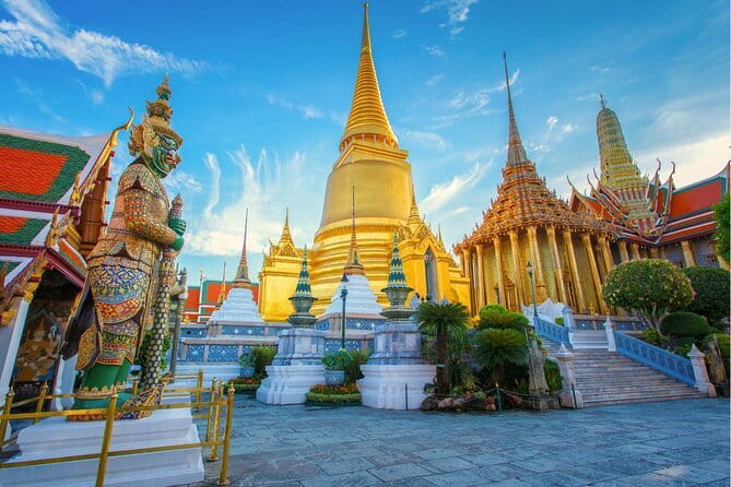 Bangkok Grand Palace & Emerald Buddha Flexible Entry with Audio - Inside the Grand Palace: Ornate Halls, Royal Space, and Lots of Seeing