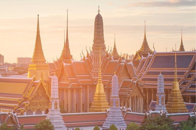 Bangkok Grand Palace & Emerald Buddha Flexible Entry with Audio - Dress Code and Bangkok Timing: Avoid the Most Common Headaches