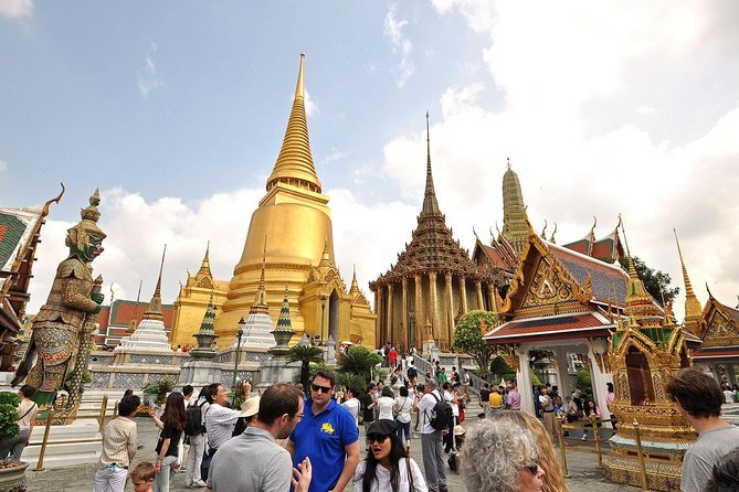 Bangkok Grand Palace Tour with Convenient Hotel Transfer - Who should book this Grand Palace + Wat Phra Kaew tour