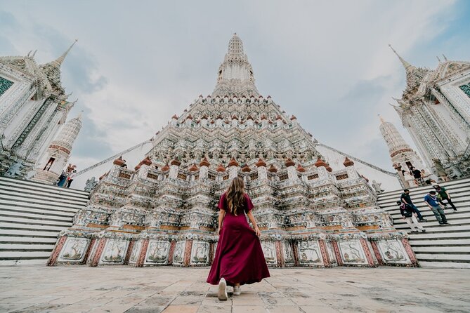 Bangkok Guided Temple Tour With Lunch Private - Wat Pho and the Reclining Buddha: Where the Day Gets Easier to Breathe