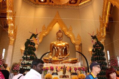 Bangkok Guided Temple Tour With Lunch Private - Grand Palace and Wat Phra Kaew: The Royal Start You Shouldn’t Skip
