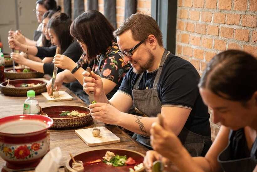 Bangkok: Hands-on Thai Cooking Class and Market Tour - Mango Sticky Rice Finale—and Mango Carving If You Book Later