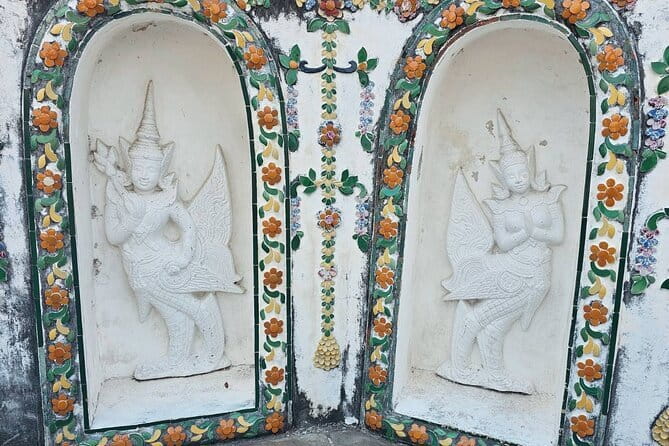 Bangkok History Temples Markets and Food Tasting - Tips for Getting the Most Out of This 4-Hour Loop