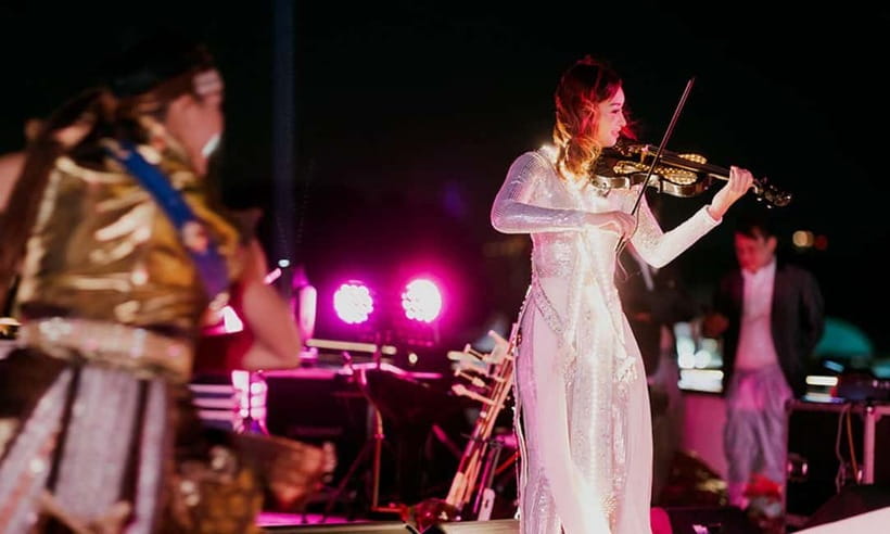 Bangkok: Luxury Dinner Cruise on Chao Phraya River - Live Music While Bangkok Lights Slide By