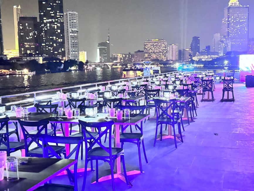 Bangkok: Luxury White Sunset or Dinner Cruise with Beer - Drinks and the free-flow reality: beer, wine, and soft drinks