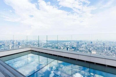 Bangkok: Mahanakhon Skywalk Sunset Ticket with Photo - Entering King Power Mahanakhon and getting to the right floors