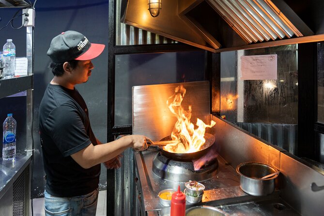 Bangkok: Michelin Street Eats by Tuk-Tuk Guided Food Tour - A 5-hour Bangkok night that runs on tuk-tuk logistics