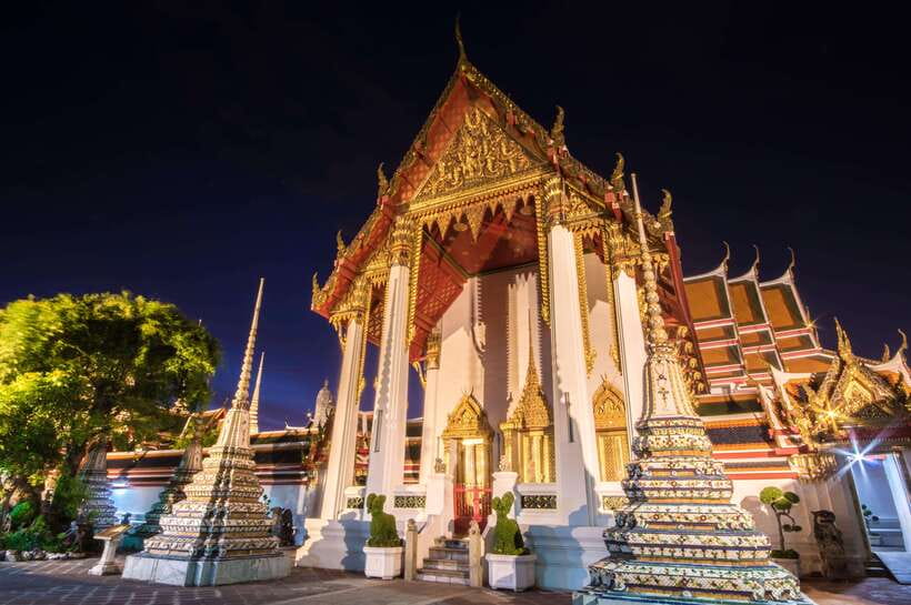 Bangkok: Night Bike Tour with Temples & Flower Market Visit - How hard is this ride, really? Safety and comfort talk