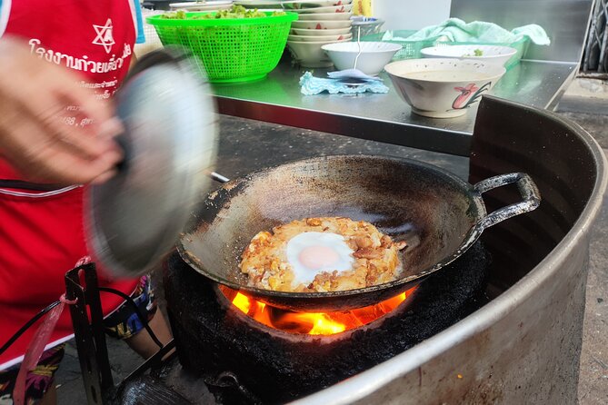 Bangkok Night Eats by Tuk Tuk - Hotel-pickup & Dinner - Stop 3: Banthat Thong Road Night Market on a Food-Focused Walk
