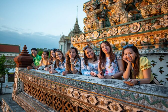 Bangkok Night Tour: Wat Arun, Wat Pho, Chinatown & Tuk Tuk Ride - Bangkok after 4:30 pm: why this tour feels easier than going solo