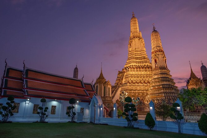 Bangkok Night Tour: Wat Arun, Wat Pho, Chinatown & Tuk Tuk Ride - Wat Pho: reclining Buddha time (and the dress code reality)