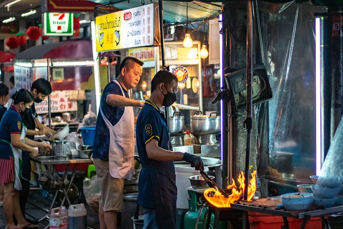 Bangkok Night Tour: Wat Arun, Wat Pho, Chinatown & Tuk Tuk Ride - Chinatown (Yaowarat Road) by tuk-tuk: where the evening turns food-first