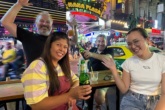 Bangkok nightlife’s secrets… - Stop 1: Sukhumvit from the long-road perspective (Soi 7/1)