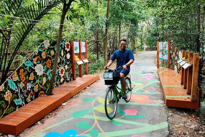Bangkok Oasis Breezy Bike Tour - Getting to the Start: Wat Khlong Toei Nok Pier and a Small-Group Flow