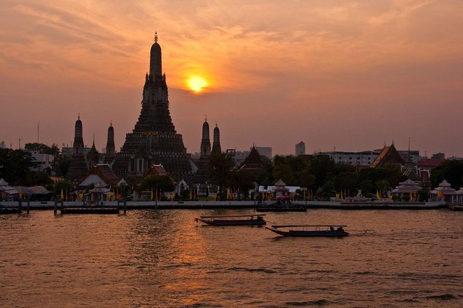 Bangkok Old Town: Day and Night Tour - Khao San Road Street Energy, Tram Lights, and Landmark Stops After Dark