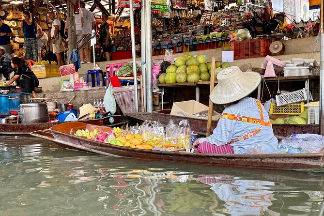 Bangkok: Private Floating Market and Train Market - Audio guide in 28 languages: how to make it actually useful