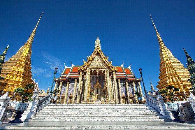 Bangkok Private Guide In and Around - Chatuchak Weekend Market and Chinatown: shopping time that feels like Bangkok
