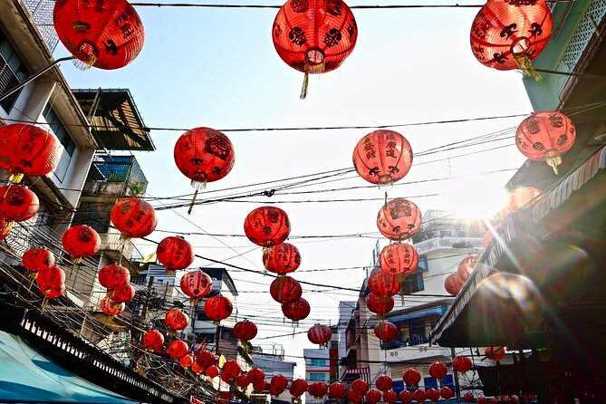 Bangkok Private Walking Food Tour with 10+ Tastings in Chinatown - Comfort tips that actually improve the tour