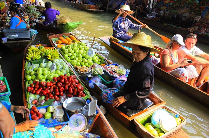 Bangkok: Railway and Floating Market Tour + Dragon Temple - The 7-Hour Day Plan: Early Start, Road Time, and When You’ll Be Back