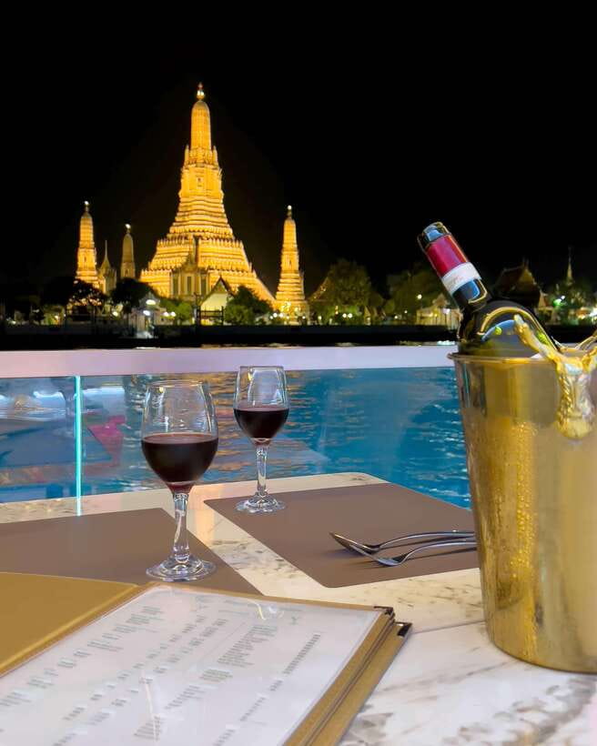 Bangkok: Royal Galaxy Dinner Cruise with Siam Fantasy Show - Royal Galaxy Cruise: what the boat time really gives you