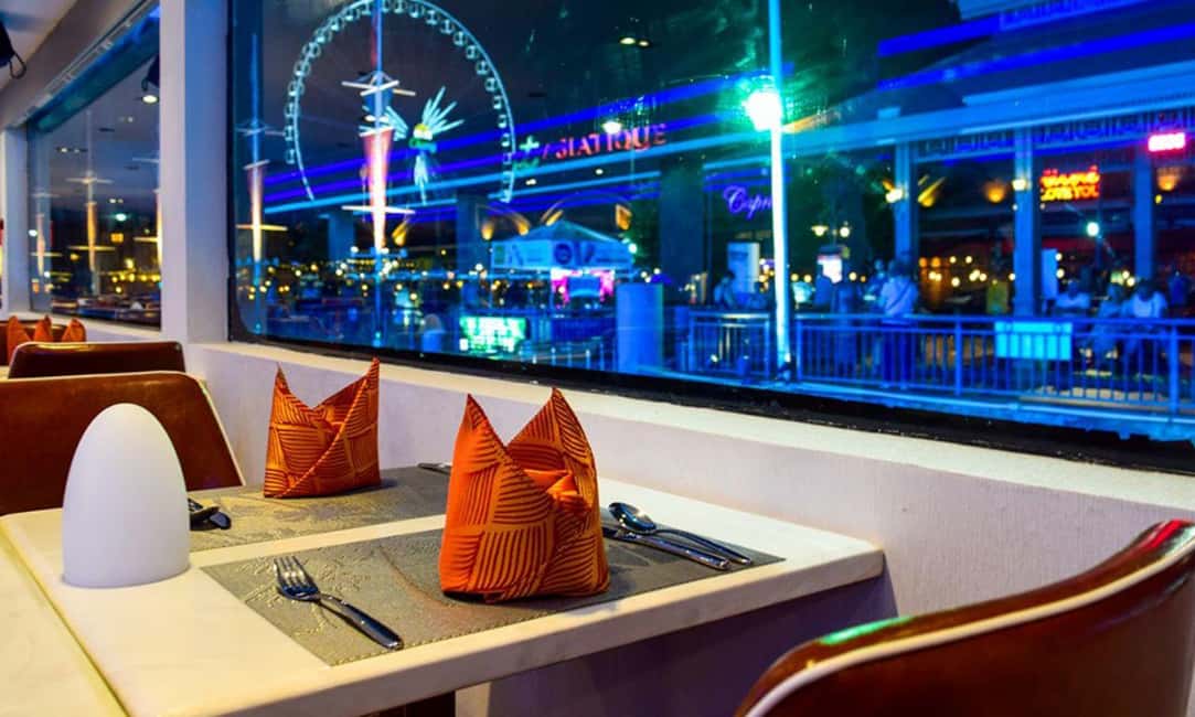 Bangkok: Royal Princess Cruise with Buffet Dinner & Show - Boarding at Asiatique: The easiest way to start your Chao Phraya night