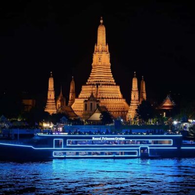 Bangkok: Royal Princess Cruise with Buffet Dinner & Show - Dinner and the live band: What the Royal Princess package gives you