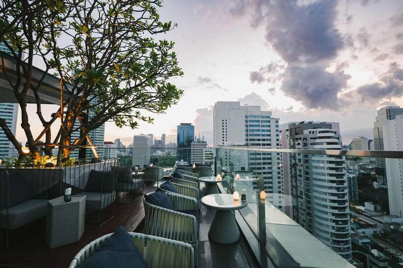 Bangkok: Sky on 20 Rooftop Bar With Free Flow Drinks - Where You’ll Be: Sukhumvit Convenience, Hotel-Class Comfort
