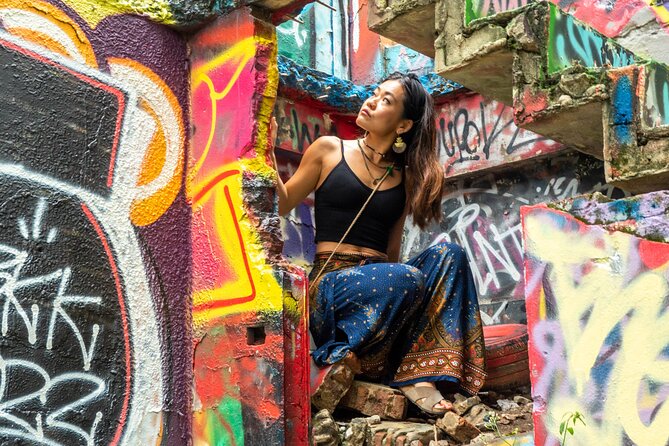 Bangkok Street Hidden Gems Photography Tour - Chalerm La Park and Bangkok street art walls