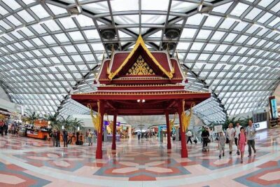 Bangkok Suvarnabhumi Airport (BKK) VIP Fast-Track Service - If You Need a Visa on Arrival: Know the Limit Before You Pay