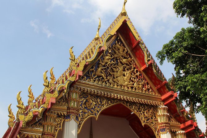 Bangkok Temples and City Highlights Tour - Gems Gallery International finish: how to use the extra time
