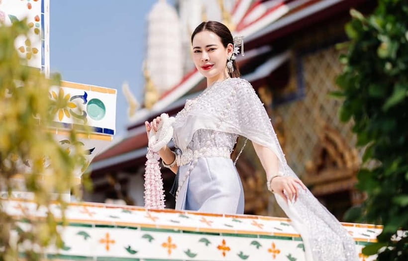 Bangkok: Thai Costume Rental + Hairdo, Makeup & Accessories - Key things to know before you go