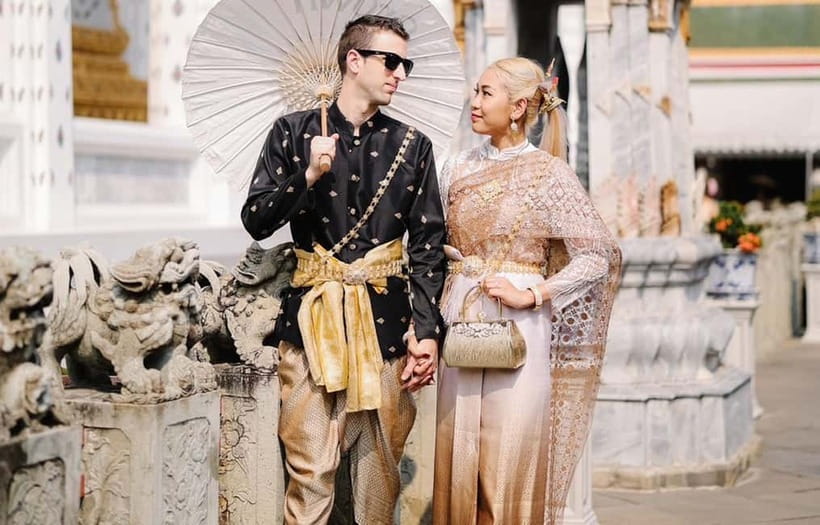 Bangkok: Thai Costume Rental + Hairdo, Makeup & Accessories - Why Wat Arun makes this costume day feel extra special