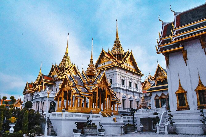 Bangkok: The Grand Palace, Wat Pho, and Wat Arun Walking Tour - Tha Tien ferry crossing: the short trip that changes the whole vibe