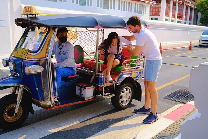 Bangkok Thrilling Tuk Tuk Tour (Private & All-Inclusive) - Yodpiman River Walk: where the tuk-tuk night turns scenic