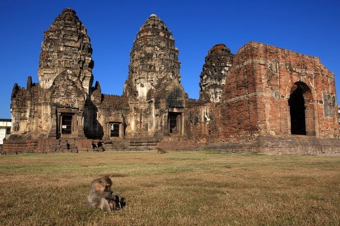 Bangkok to Ayutthaya Lopburi Monkey Temple, Largest Buddha Tour - The route: what a 10-hour temple day feels like