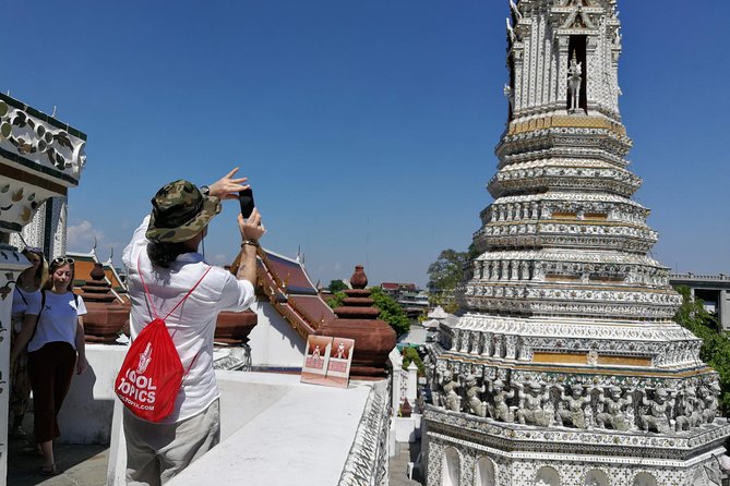 Bangkok Tour: Highlights & Hidden Gems & Long Tail Boat - Wat Pho (Temple of the Reclining Buddha): Bangkok’s big temple complex