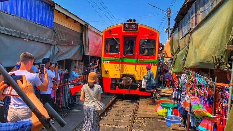Bangkok: Train Market & Floating Market with Boat Ride - Key highlights you should care about