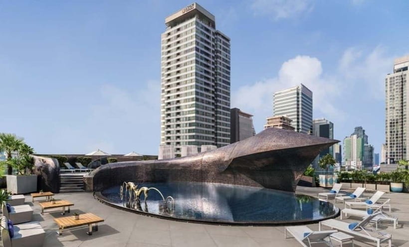 Bangkok: W Hotel Pool & Gym Experience - Checking in at W Bangkok: getting to the right vibe fast