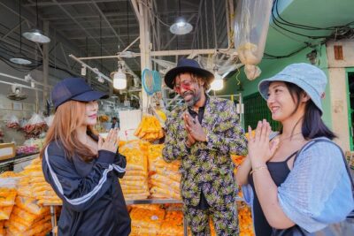 Bangkok Wat Pho and Flower Market Historical Walking Tour - Breakfast at the start: what you actually eat and why it helps