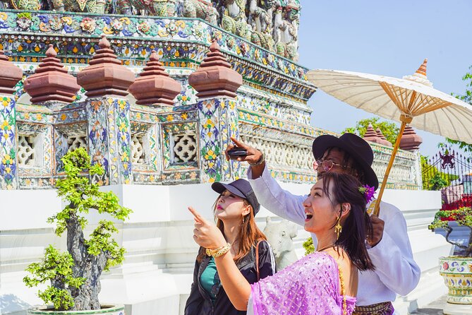 Bangkok Wat Pho and Flower Market Historical Walking Tour - Boat cruise + tuk-tuk: getting across Bangkok without the headache