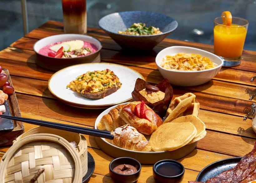 Bangkok: Weekend Breakfast Buffet at W Bangkok - Price and value at THB 900 net: what you’re paying for