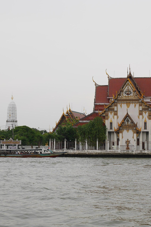 Bangkok with a Private Car and Driver Customizable Tours - The 4-Hour Route: Riverfront + Temple Calm + Old Town Highlights