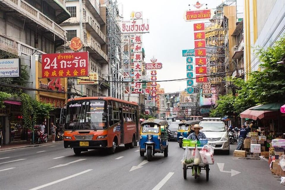 Bangkok with a Private Car and Driver Customizable Tours - The 8-Hour Full Day: Grand Palace, Wat Pho, Chatuchak, Lumphini, Siam Shopping Districts