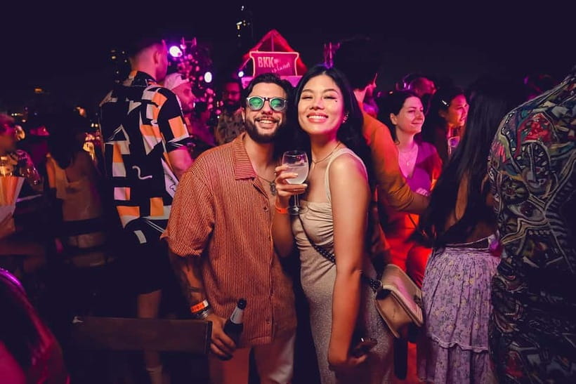 Bangkok's Best Party Boat - The 150-Minute Cruise: What You’ll See Between Songs