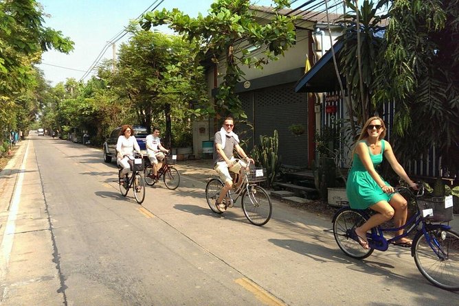 Bangkok's Green Lung Jungle Cycling Adventure Tour - Start at FYI Center: The Flow of a 3–4 Hour Cycle