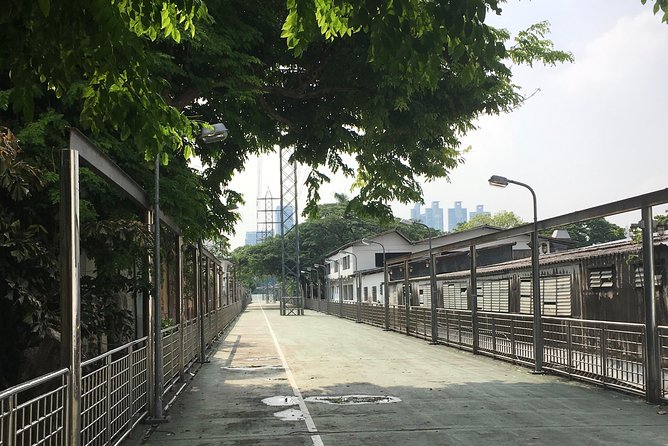 Bangkok's Wireless Road: A Self-Guided Audio Tour - The Green Mile between Lumpini and Benjakiti parks