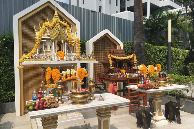 Bangkok's Wireless Road: A Self-Guided Audio Tour - Hindu shrines and Bangkok symbolism: Trimurti, the flag, and the number nine