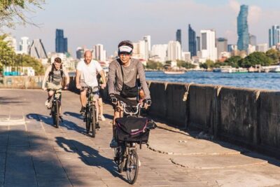 Bike & Bite with Boss: Explore Bangkok - Temples first: Wat Ratchapradit and Wat Phra Chetuphon (free, quick, meaningful)