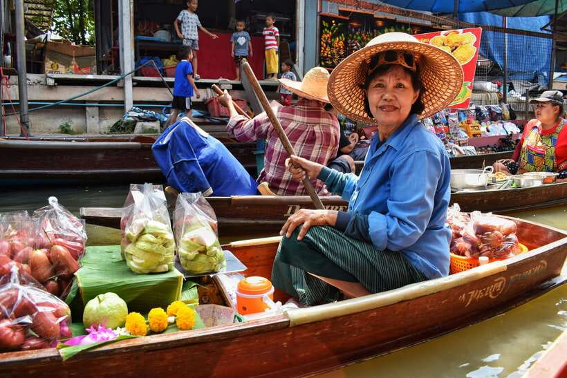 Boat Tour of Damnoen Saduak Floating Market - Getting to the Pier: The Part You Control